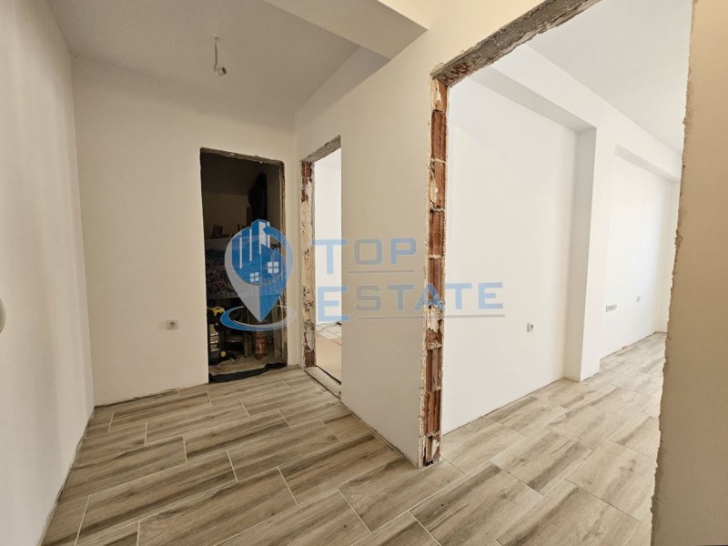 Продава 2-СТАЕН, гр. Велико Търново, Бузлуджа, снимка 5 - Апартаменти - 52402641