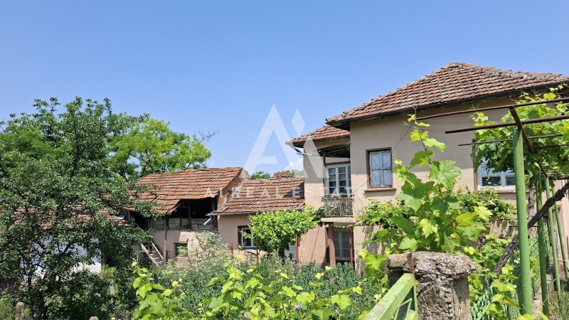Na prodej  Dům oblast Pleven , Božurica , 90 m2 | 73104089 - obraz [2]