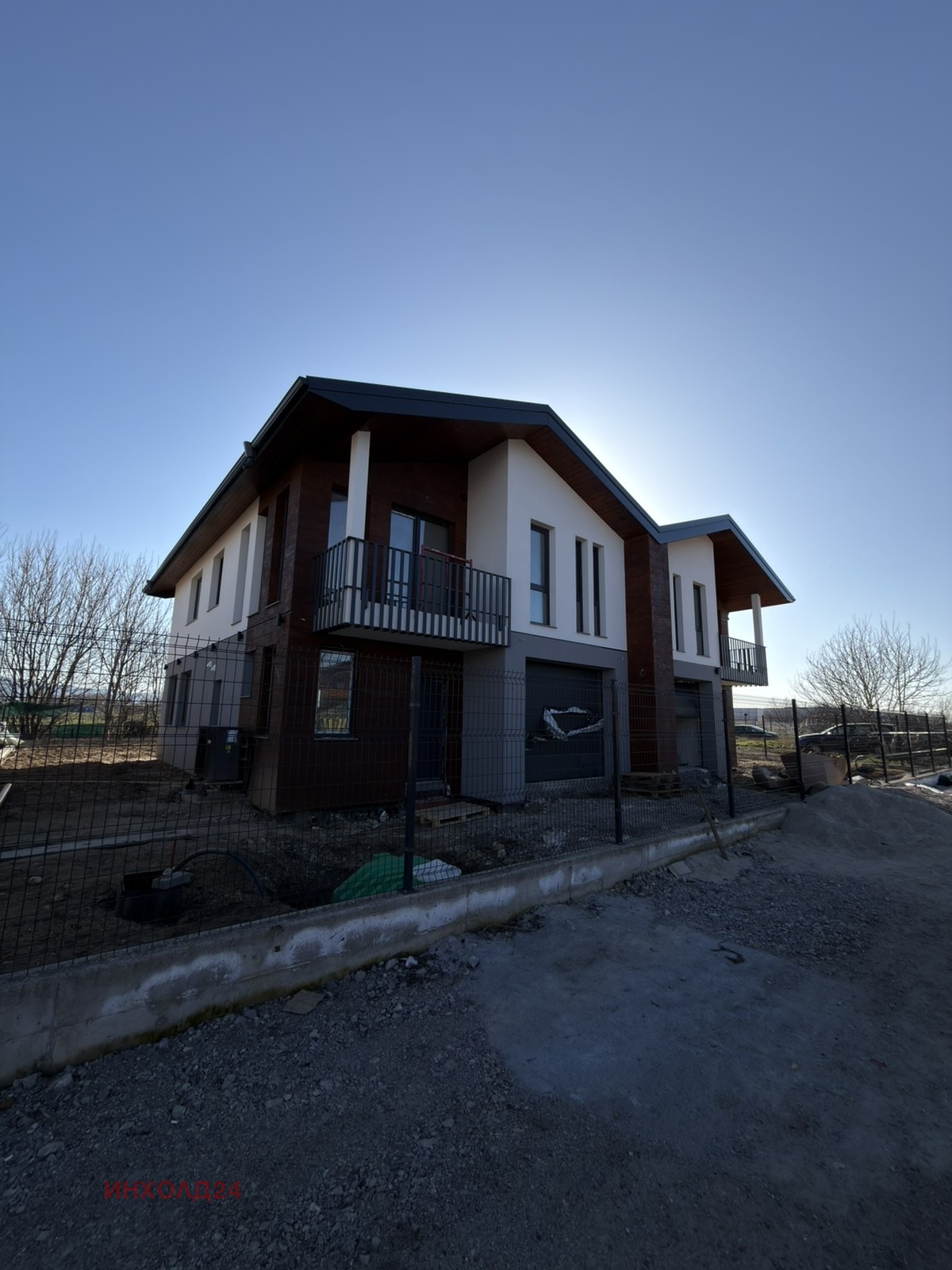 Продава КЪЩА, гр. София, с. Казичене