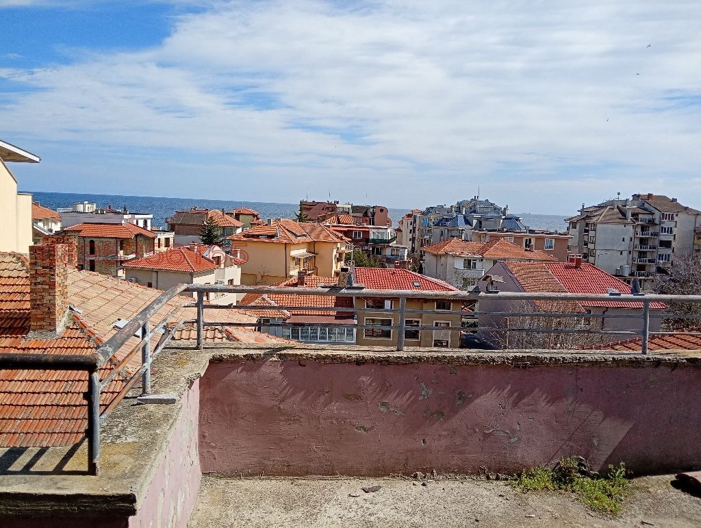 Продава КЪЩА, с. Равда, област Бургас, снимка 2 - Къщи - 54122929