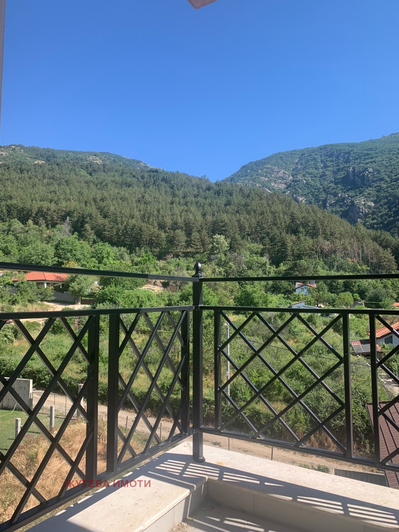 Til salg  1 soveværelse region Plovdiv , Karlovo , 76 kvm | 71270064