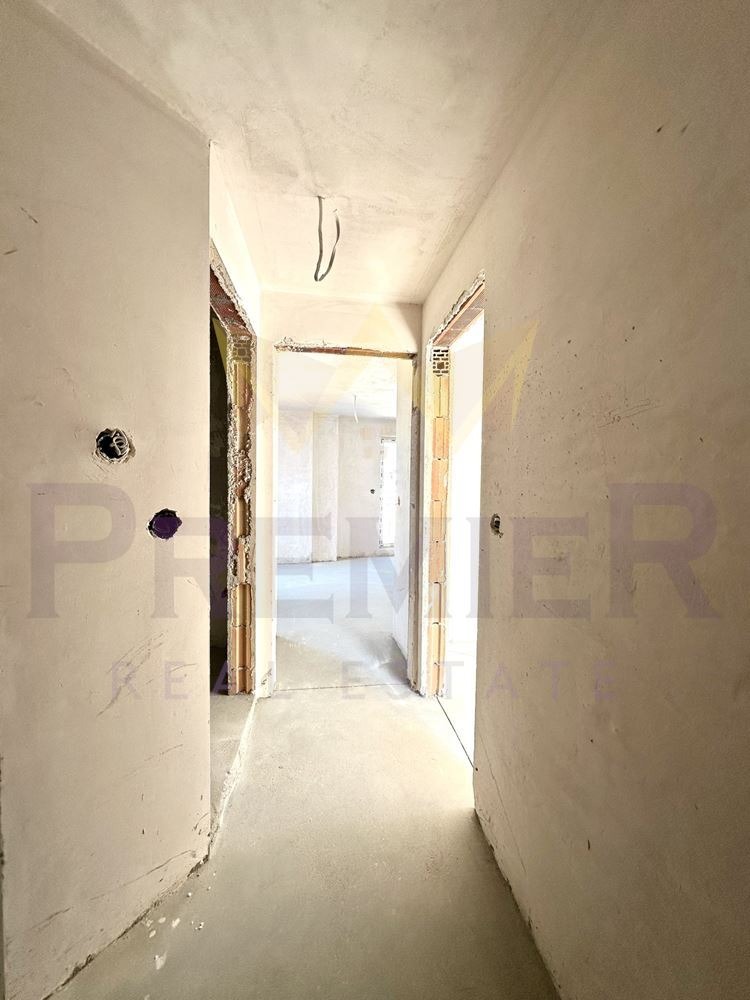 En venta  2 dormitorios Varna , Koljozen pazar , 110 metros cuadrados | 53862718 - imagen [8]