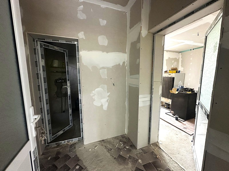 Til salg  Hus region Shumen , Struino , 90 kvm | 49204227 - billede [4]