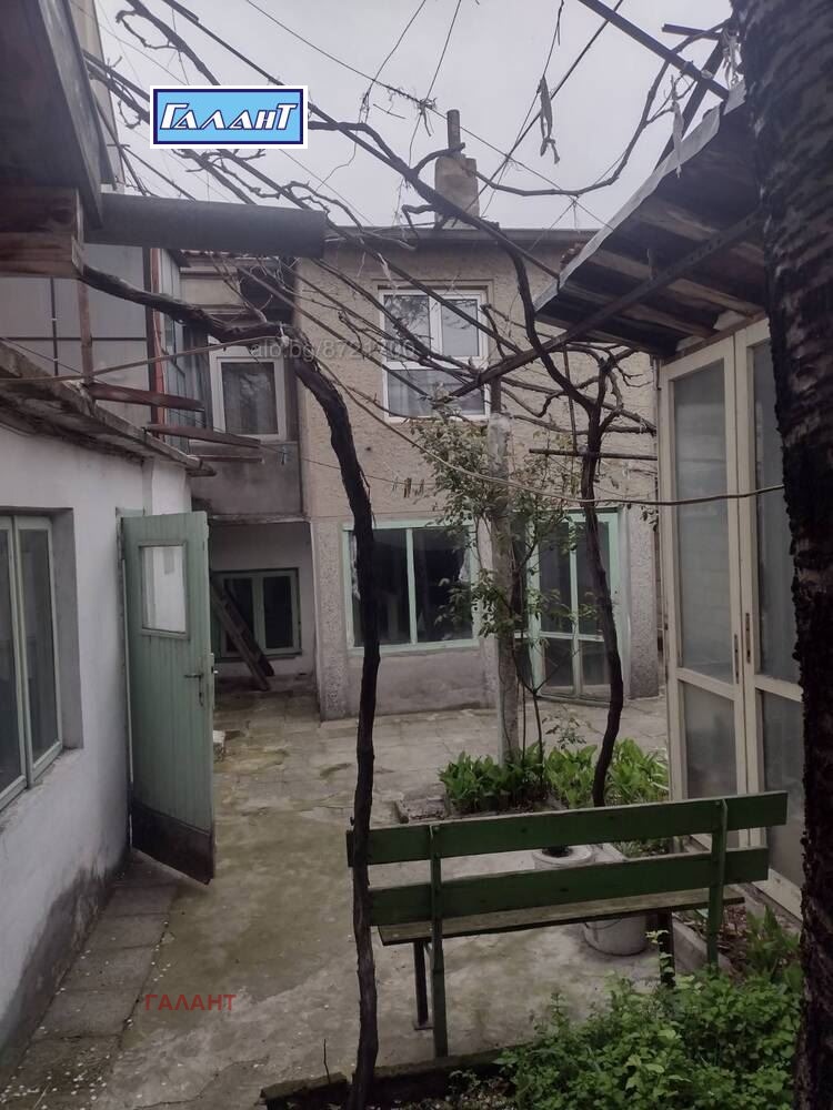 Продава КЪЩА, гр. Варна, Трошево