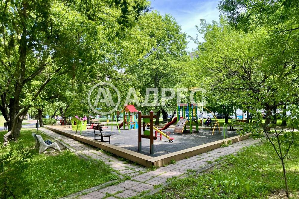 Продава 3-СТАЕН, гр. София, Мусагеница, снимка 2 - Апартаменти - 54837012