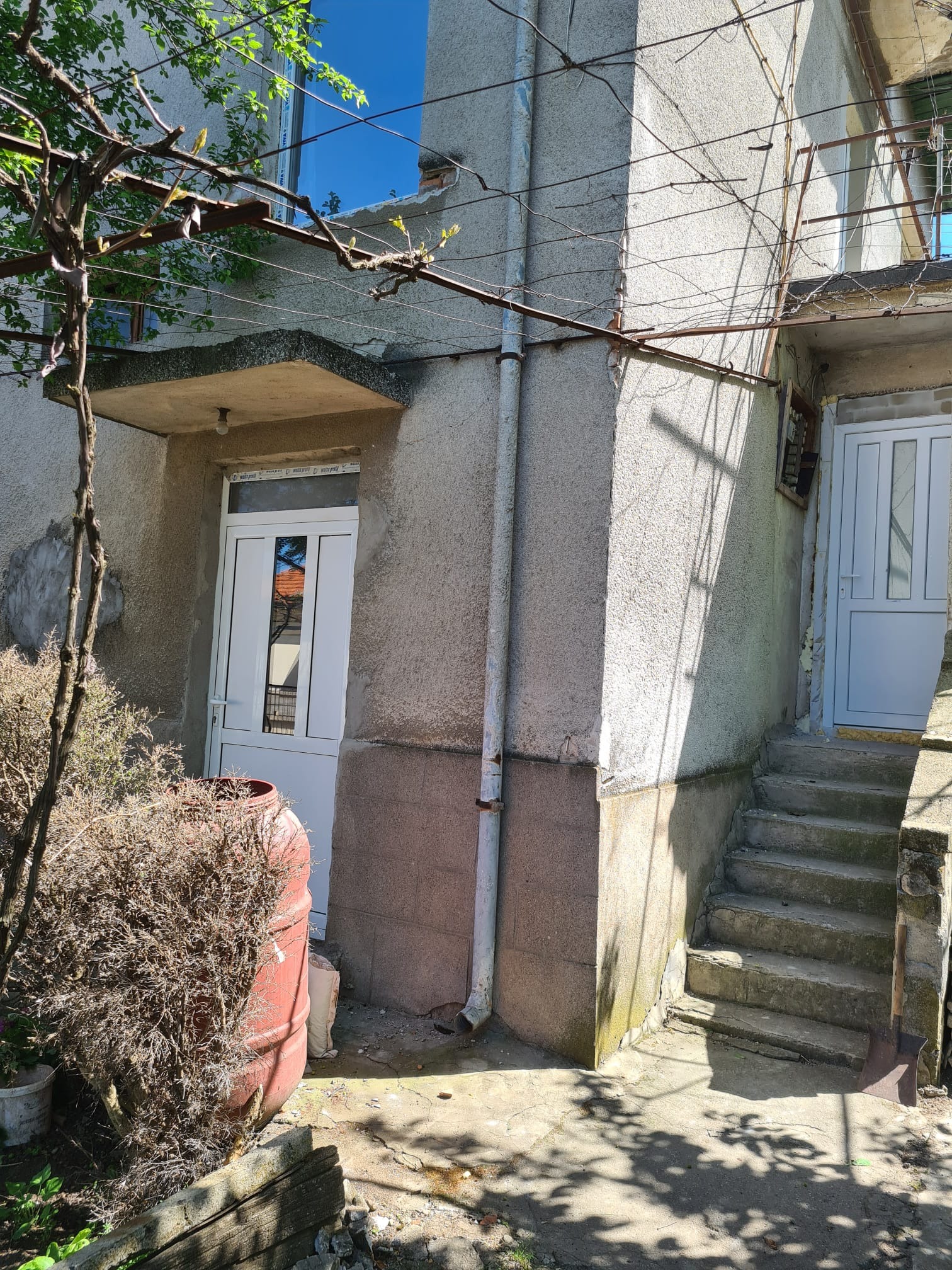 Продава КЪЩА, гр. Луковит, област Ловеч, снимка 4 - Къщи - 54241070