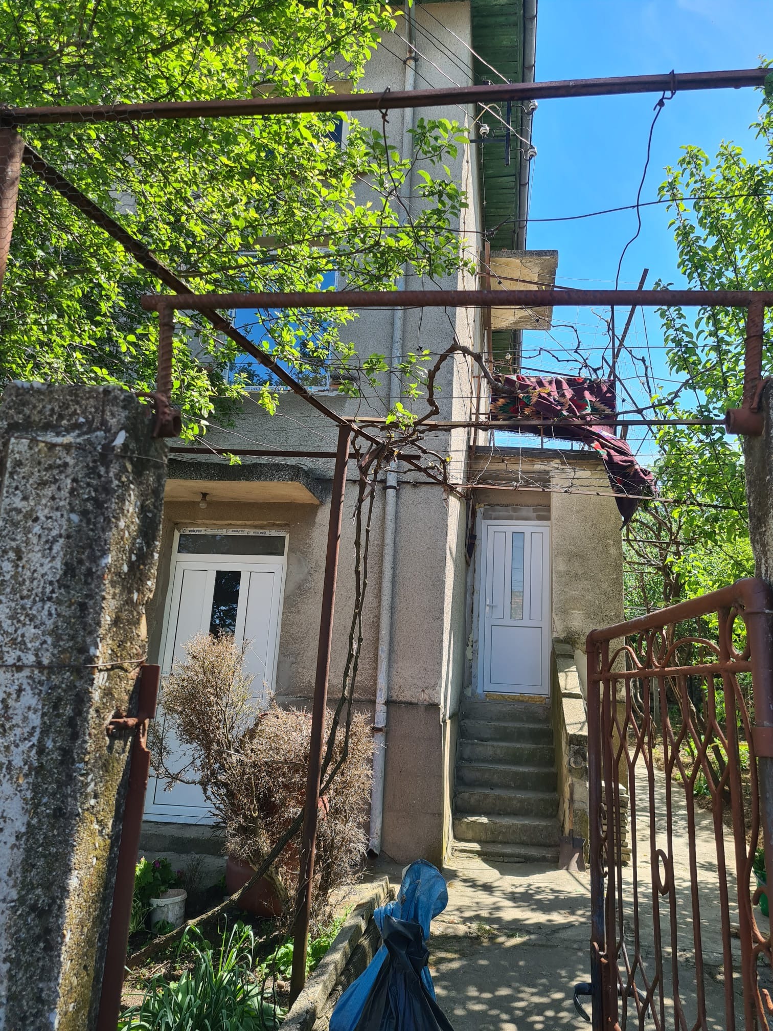 Продава КЪЩА, гр. Луковит, област Ловеч, снимка 5 - Къщи - 54241070