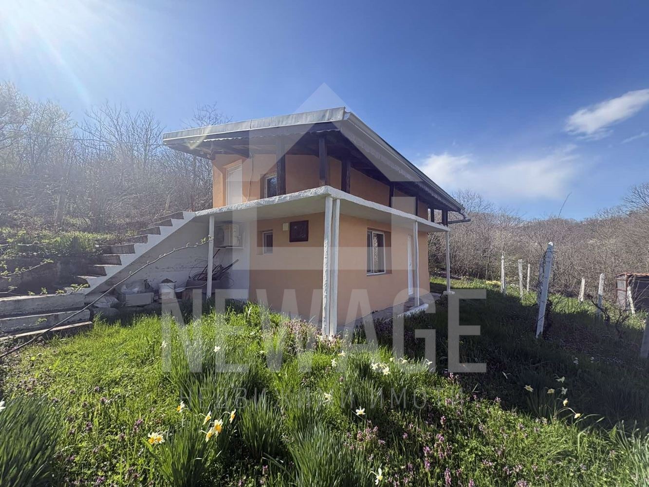 Продава ВИЛА, гр. Варна, м-т Крушките