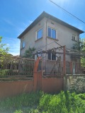 Продава КЪЩА, гр. Луковит, област Ловеч, снимка 1