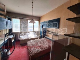 2 soverom Tsentar, Pernik 7