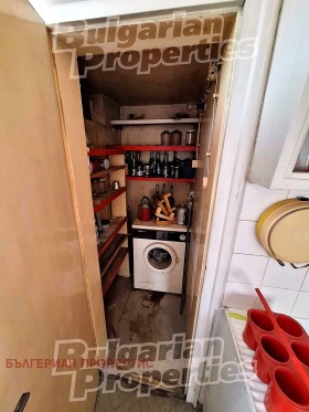 2 soverom Tsentar, Pernik 14