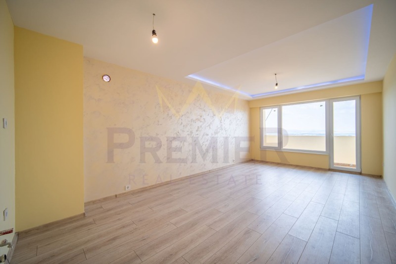 Till salu  2 sovrum Varna , Vladislav Varnentjik 1 , 65 kvm | 67987987