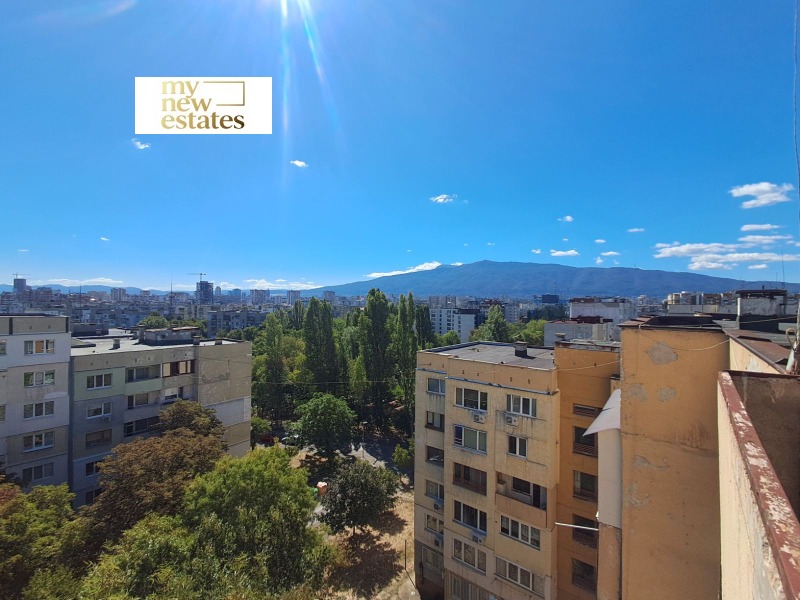 Продава 3-СТАЕН, гр. София, Света Троица