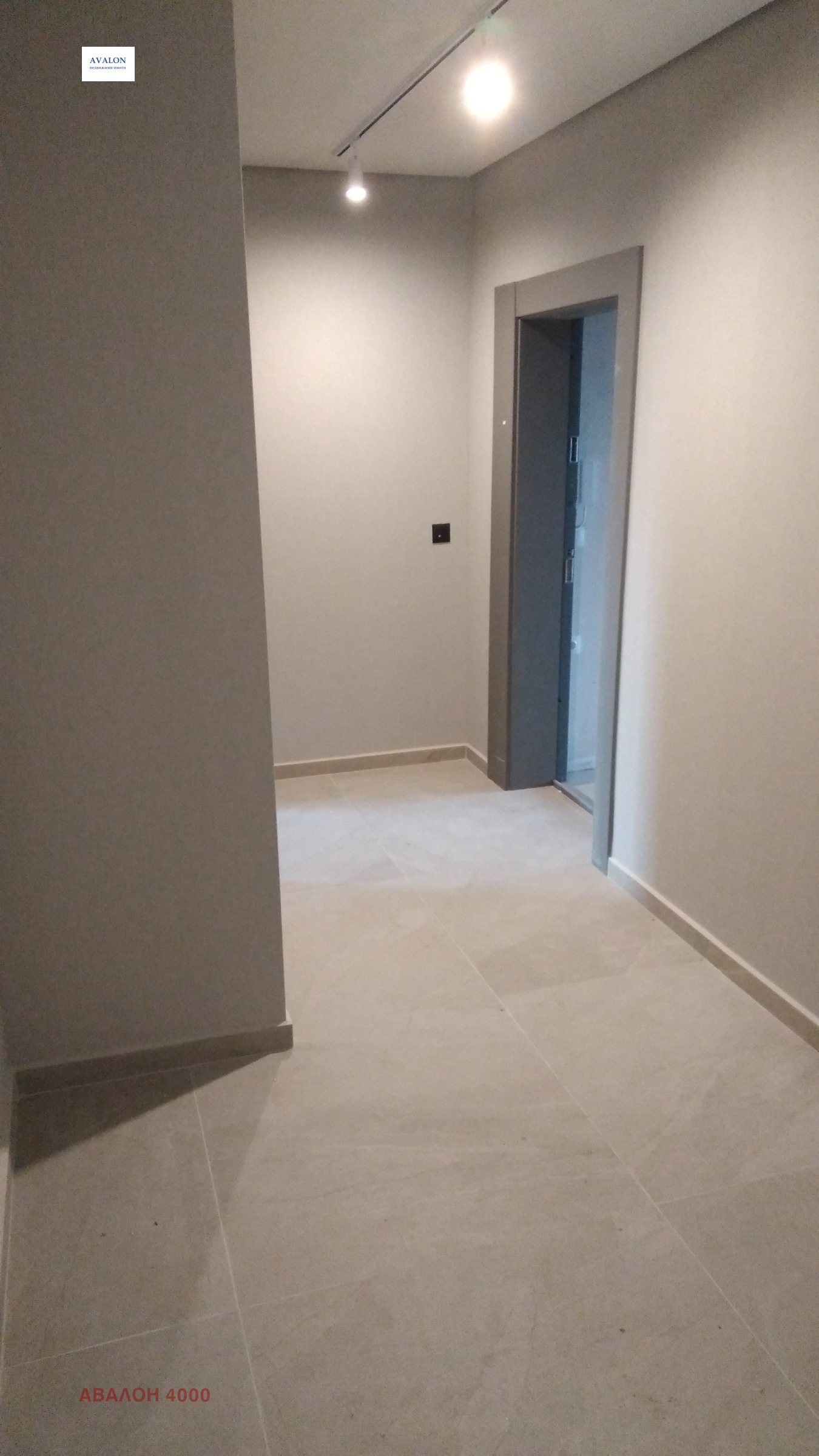 Продава 3-СТАЕН, гр. Пловдив, Остромила, снимка 2 - Апартаменти - 52738368