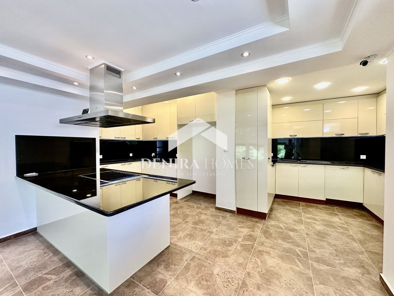 Продава КЪЩА, гр. София, Княжево, снимка 2 - Къщи - 55528851