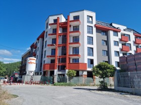 Продажба на четеристайни апартаменти в град Перник - изображение 12 