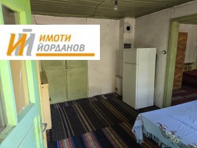 Dům Mindja, oblast Veliko Tarnovo 10