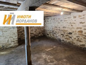 Dům Mindja, oblast Veliko Tarnovo 11