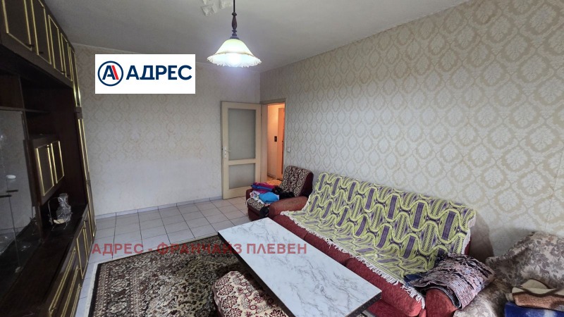 Продава 2-СТАЕН, гр. Плевен, Сторгозия, снимка 2 - Апартаменти - 52600383