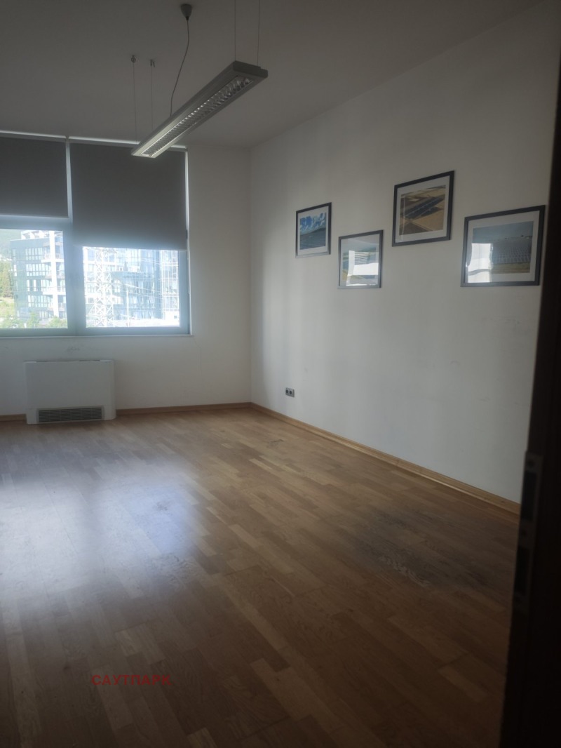 Myytävänä  2 makuuhuonetta Sofia , Manastirski livadi , 234 neliömetriä | 96902602 - kuva [7]