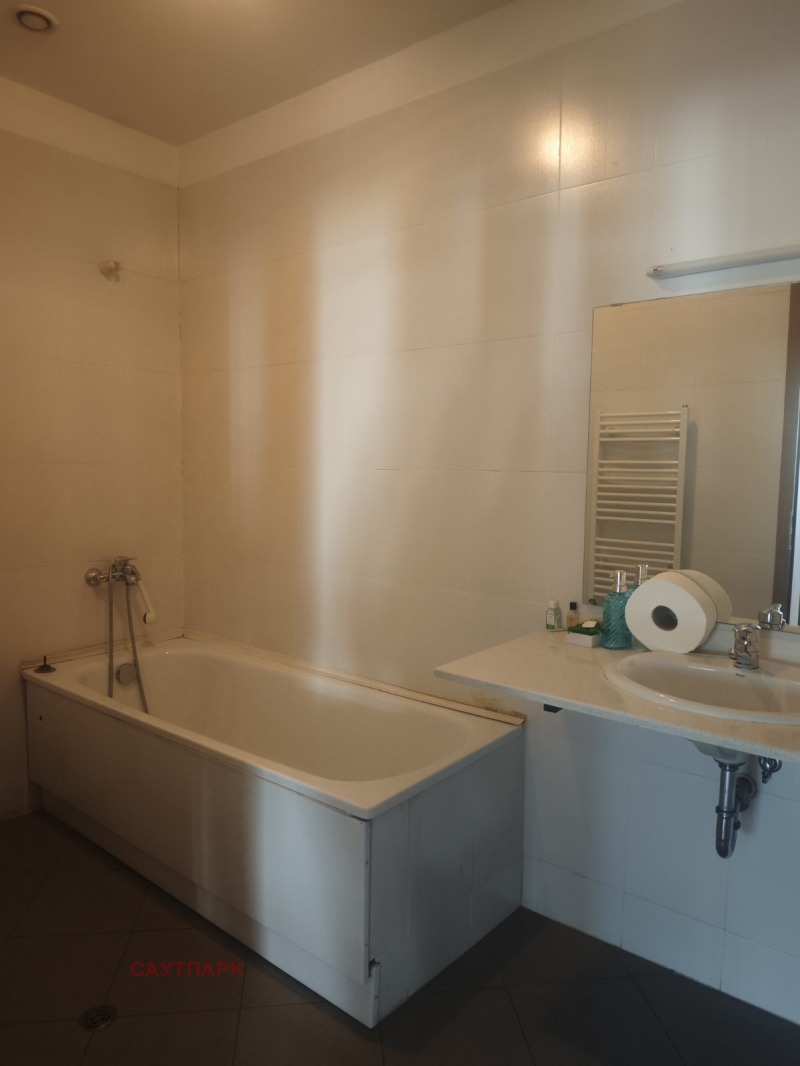 Myytävänä  2 makuuhuonetta Sofia , Manastirski livadi , 234 neliömetriä | 96902602 - kuva [8]