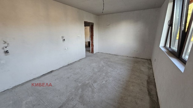 Na prodej  Dům oblast Pernik , Dolna Dikanja , 140 m2 | 43279546 - obraz [15]