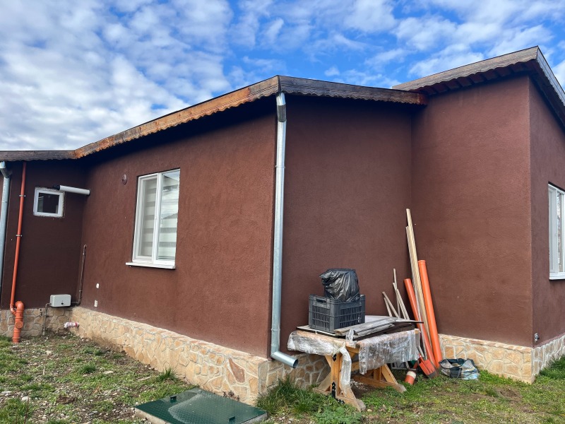 Продава КЪЩА, гр. Казанлък, област Стара Загора, снимка 15 - Къщи - 53416528