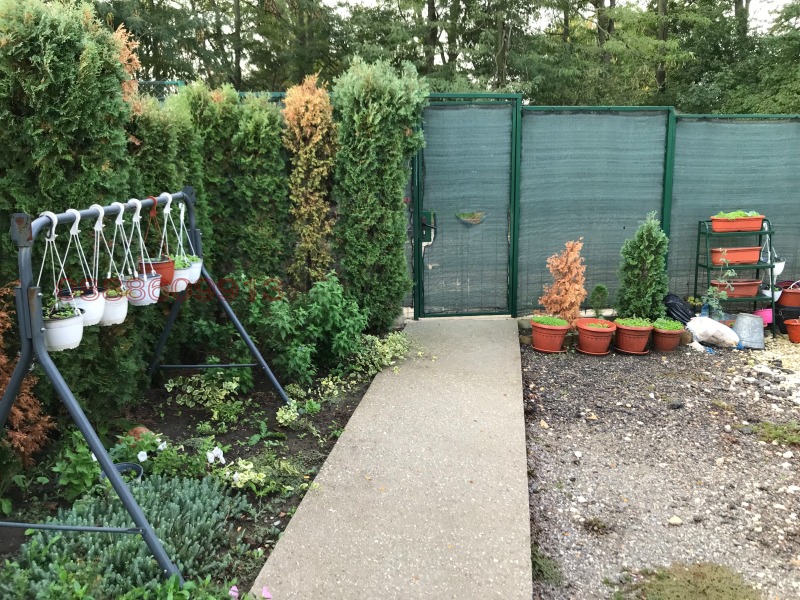 Продава ПАРЦЕЛ, гр. Добрич, в.з. Лозята