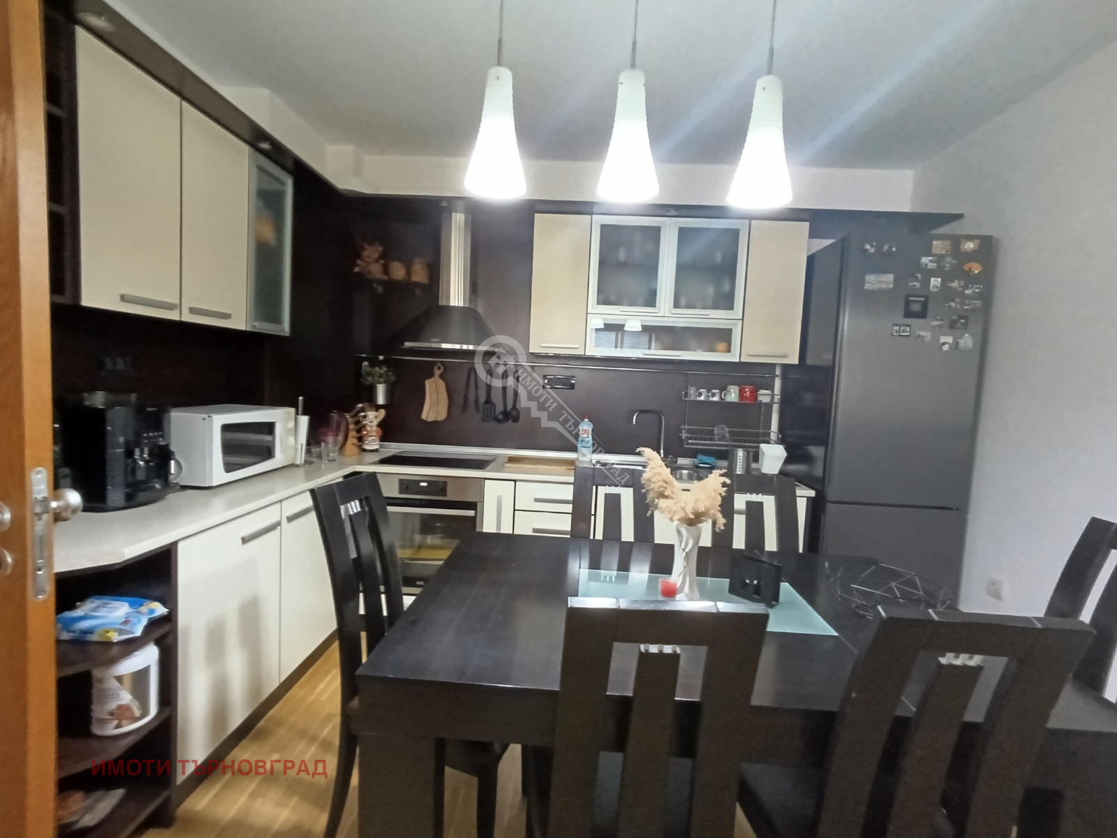 Продава 3-СТАЕН, гр. Велико Търново, Колю Фичето, снимка 2 - Апартаменти - 51651586