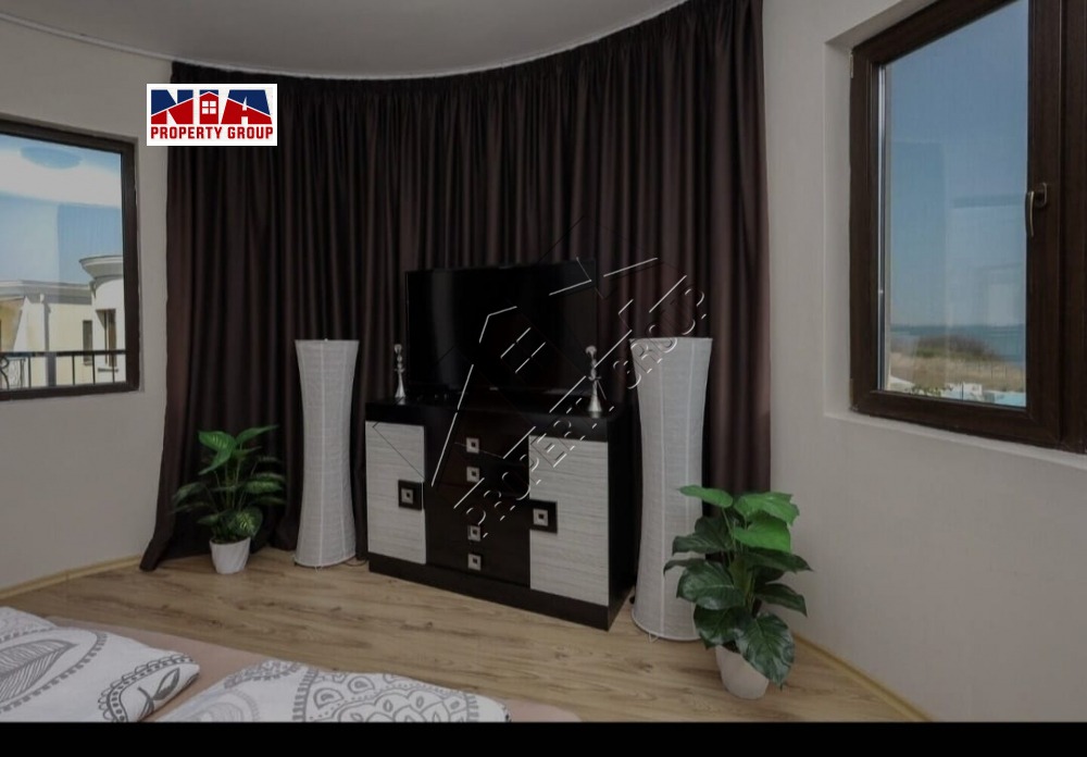 Продава КЪЩА, гр. Поморие, област Бургас, снимка 10 - Къщи - 55555910