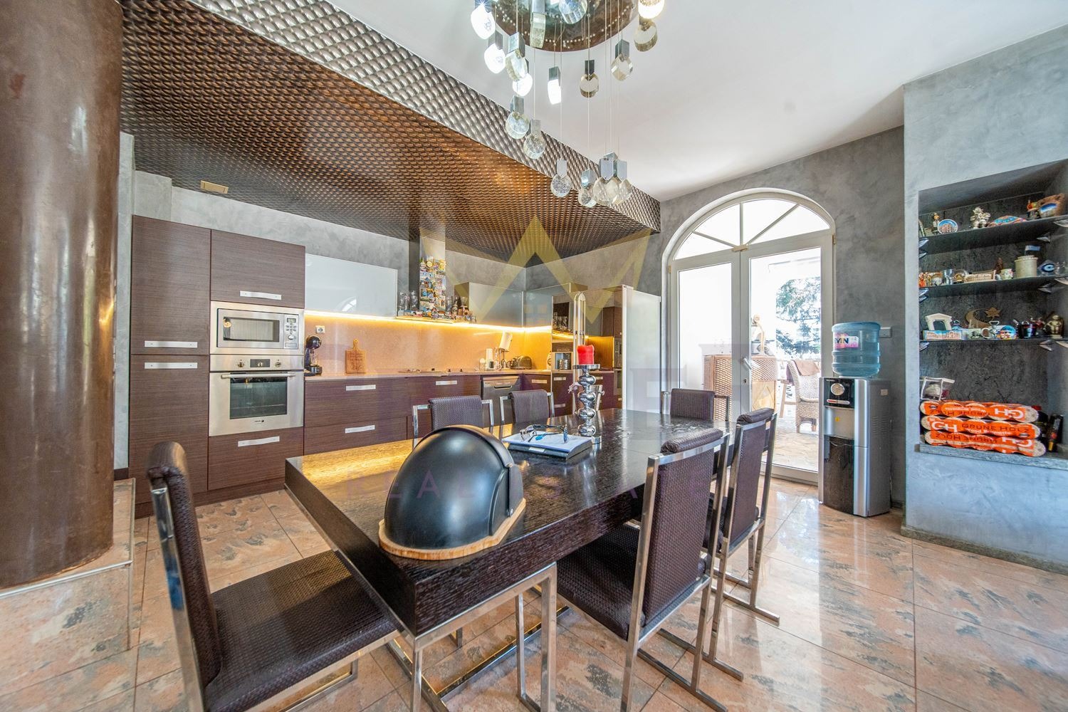 Продава КЪЩА, гр. Варна, м-т Долна Трака, снимка 6 - Къщи - 55951415