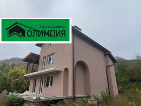 Продава Къща