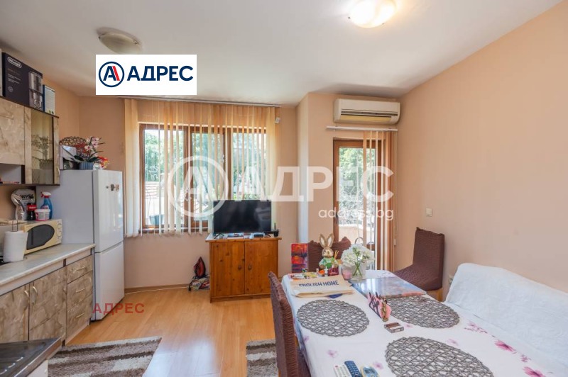 Продава  2-стаен, град Варна, Колхозен пазар •  120 000 EUR • ID 28635115 — holmes.bg - [1] 