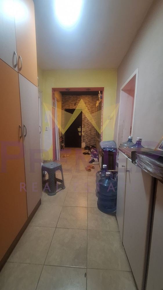 Продава КЪЩА, гр. Девня, област Варна, снимка 5 - Къщи - 42073543