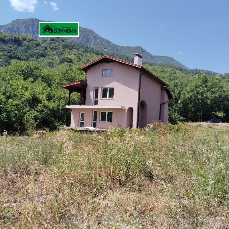 Продава  Къща област Враца , с. Лютиброд , 210 кв.м | 47186995 - изображение [8]