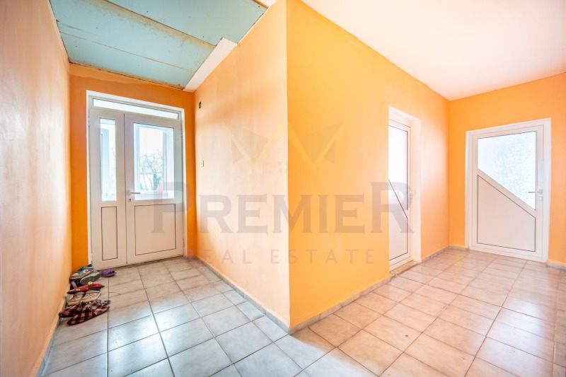 Продава КЪЩА, с. Гурково, област Добрич, снимка 7 - Къщи - 53464321