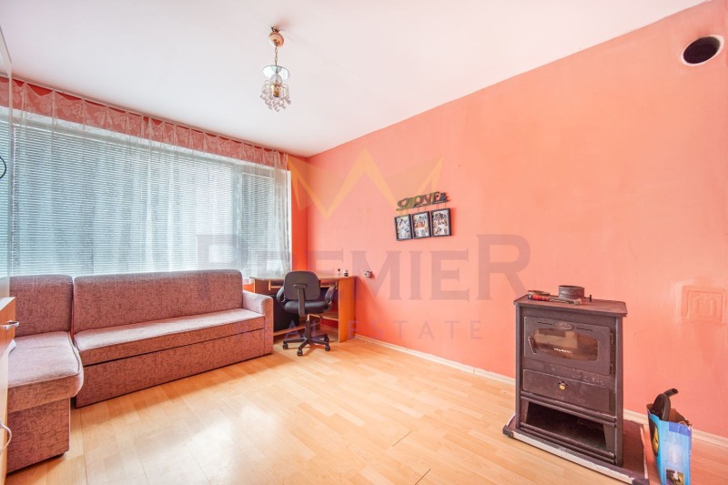 Продава КЪЩА, с. Гурково, област Добрич, снимка 9 - Къщи - 53464321