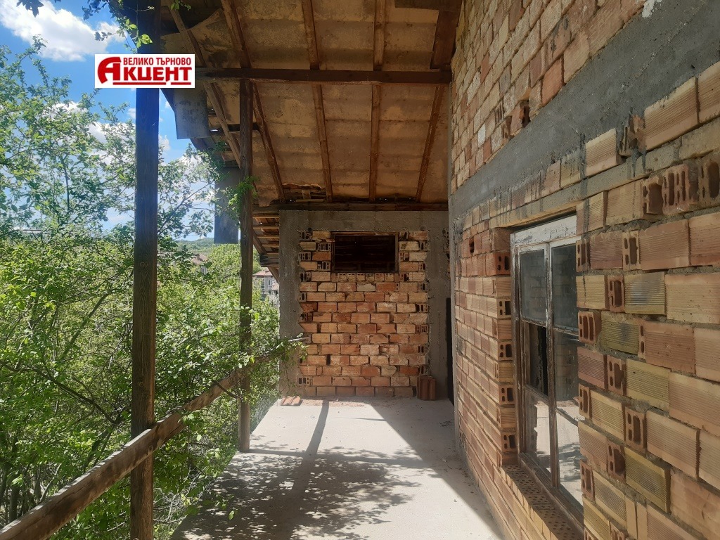 Продава КЪЩА, гр. Килифарево, област Велико Търново, снимка 2 - Къщи - 45112898