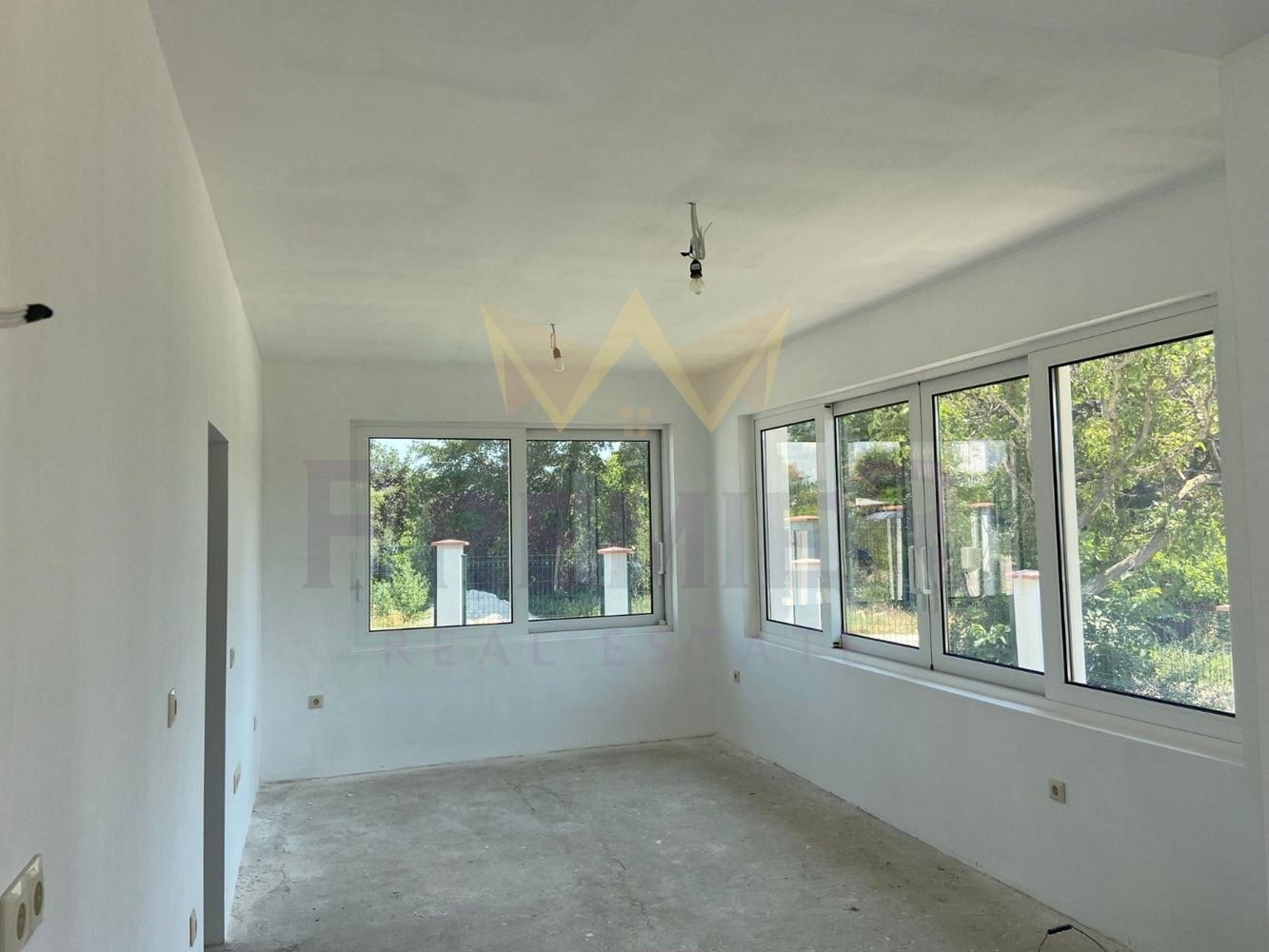 Продава КЪЩА, гр. Варна, м-т Ален мак, снимка 7 - Къщи - 54036055