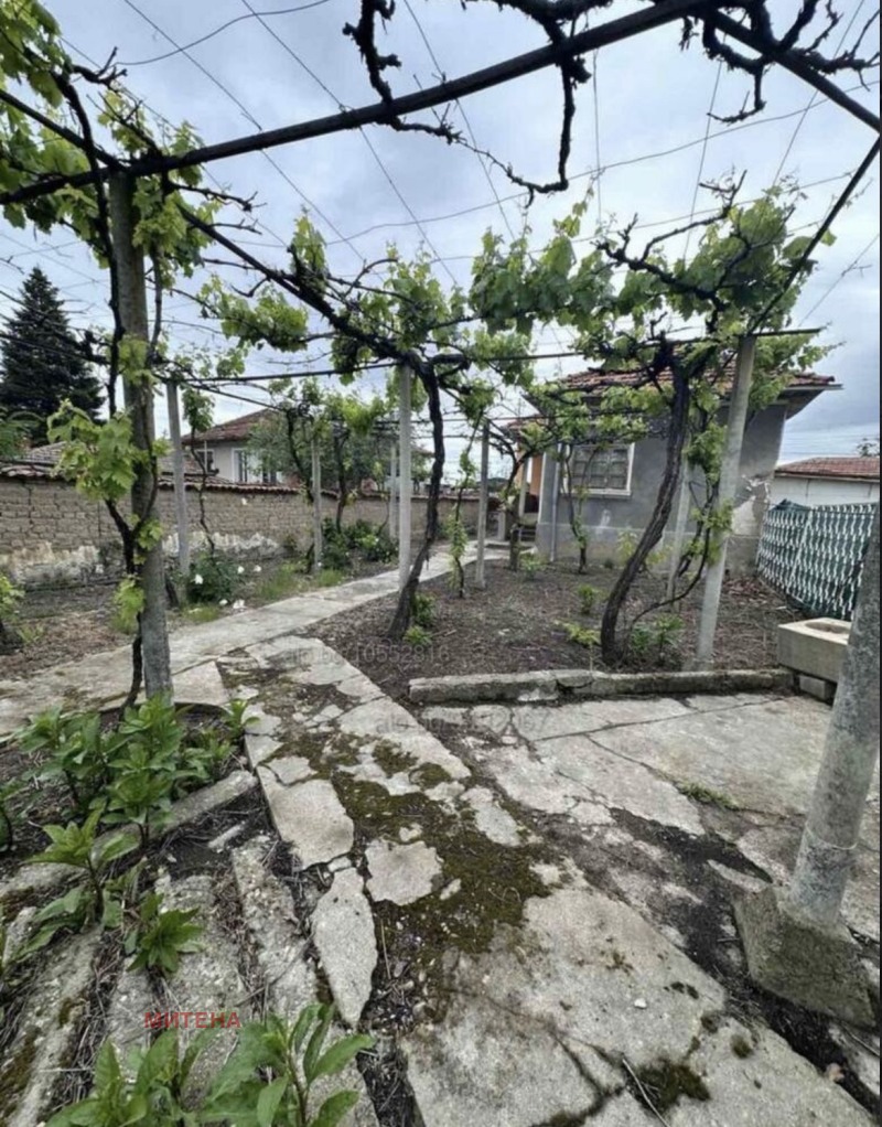 Продава КЪЩА в област Пловдив, с. Ръжево Конаре - 120 кв.м / 56 000 € » 109 526.48 лв., МИТЕНА