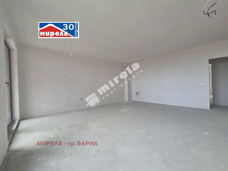 In vendita  2 camere da letto Varna , k.k. Sv.Sv. Konstantin i Elena , 148 mq | 46770630