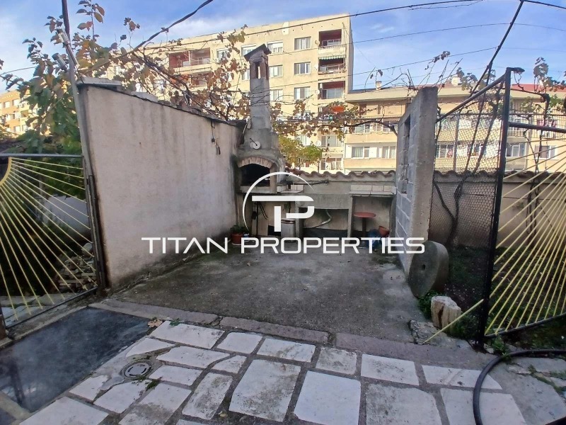 Продава КЪЩА, гр. Пещера, област Пазарджик, снимка 11 - Къщи - 52276631