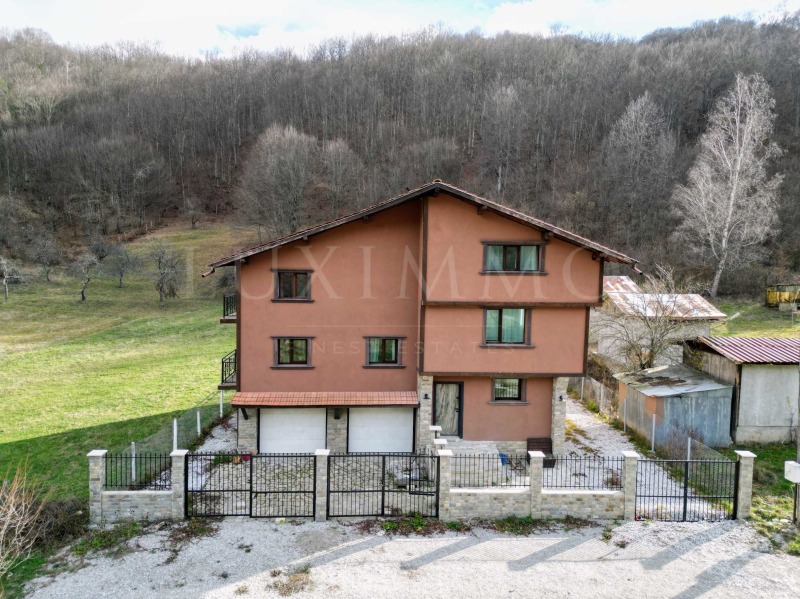 Продава КЪЩА, с. Рибарица, област Ловеч, снимка 3 - Къщи - 52571772