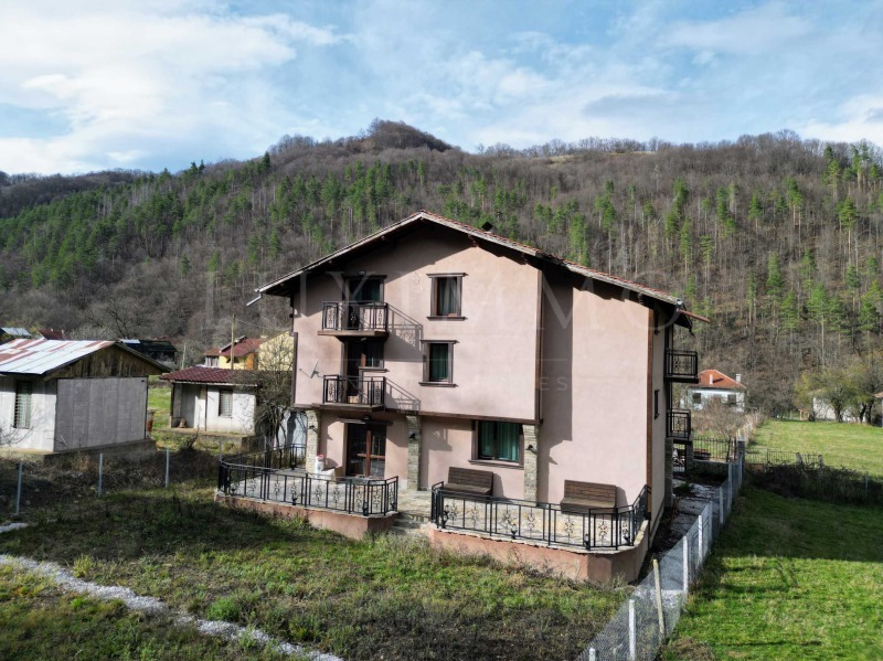 Продава КЪЩА, с. Рибарица, област Ловеч, снимка 5 - Къщи - 52571772