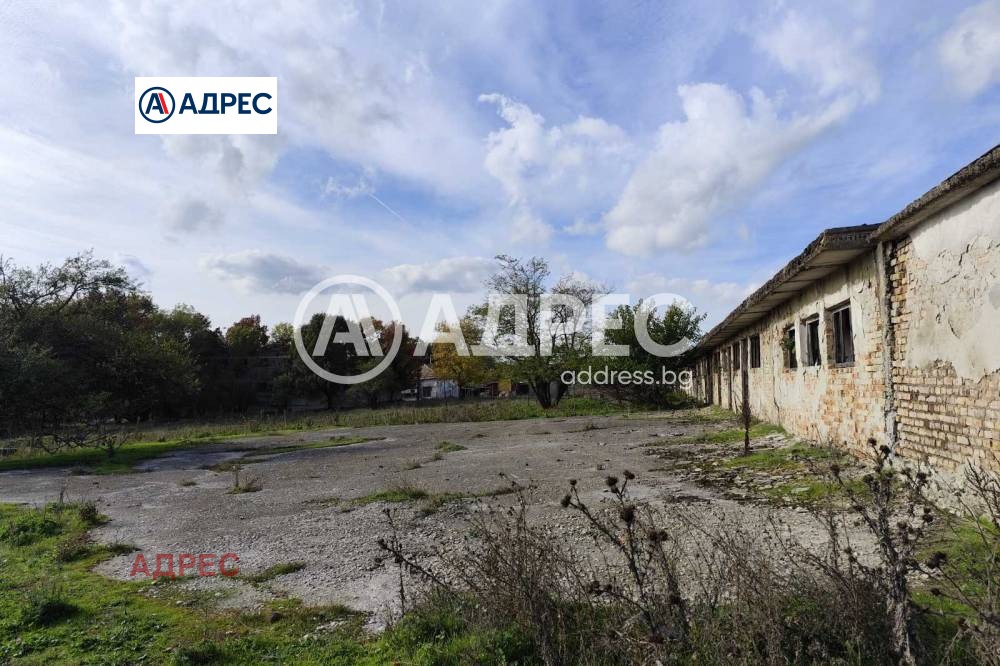 Продава ПРОМ. ПОМЕЩЕНИЕ, с. Водица, област Варна, снимка 6 - Производствени сгради - 55664887