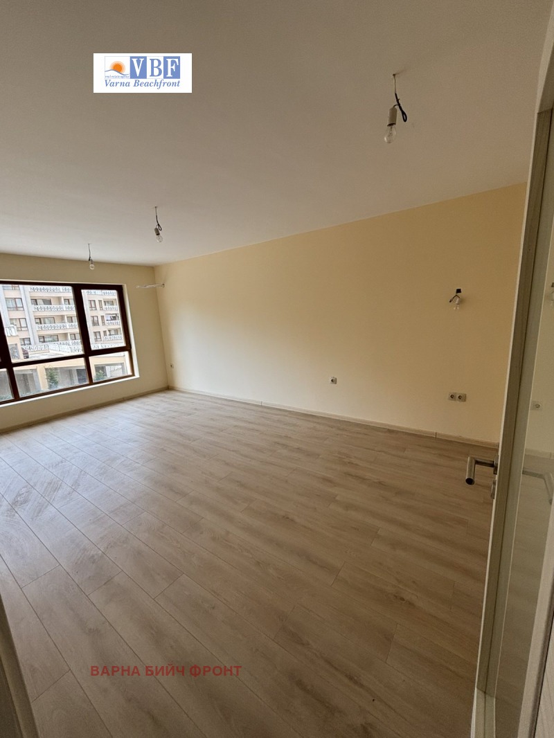 Продава 2-СТАЕН в град Варна, Аспарухово - 67 кв.м / 125 000 € » 244 478.75 лв., ВАРНА БИЙЧ ФРОНТ