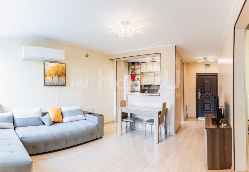 Till salu  1 sovrum Sofia , Zona B-18 , 75 kvm | 85182186