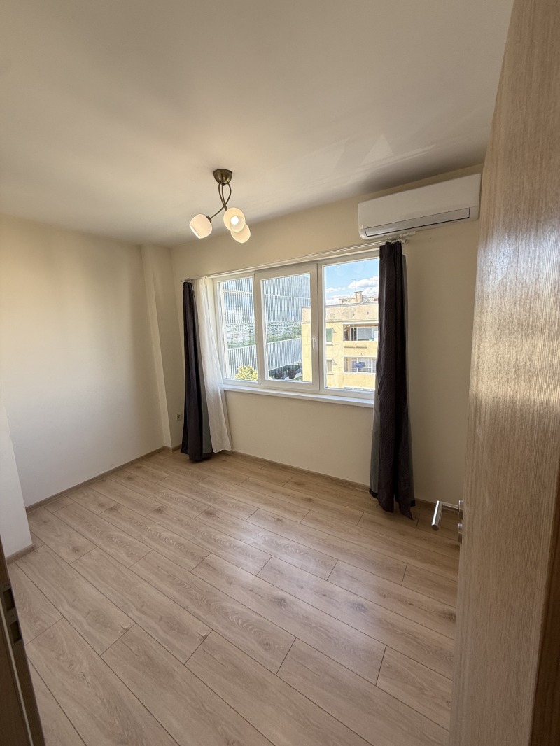Myytävänä  2 makuuhuonetta Sofia , Mladost 4 , 65 neliömetriä | 45750568 - kuva [5]