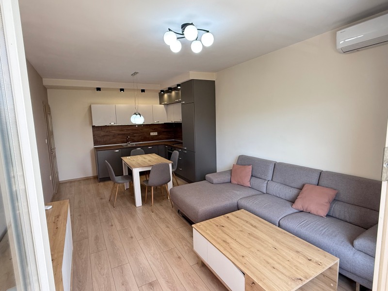 Myytävänä  2 makuuhuonetta Sofia , Mladost 4 , 65 neliömetriä | 45750568 - kuva [2]