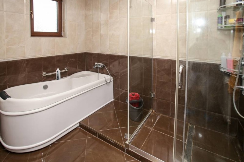 Zu verkaufen  Haus region Sofia , Boschurishte , 339 qm | 33689810 - Bild [6]